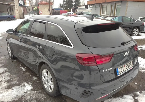 Kia Ceed cena 47970 przebieg: 22805, rok produkcji 2022 z Krobia małe 172